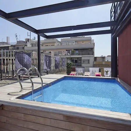 My Space Emirates - Fully Equipped Near The With Shared Pool * Barcelona
