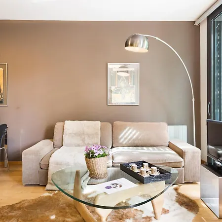 Apartment My Space Emirates - Fully Equipped Near The With Shared Pool