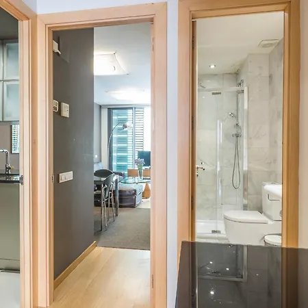 Apartment My Space Emirates - Fully Equipped Near The With Shared Pool *