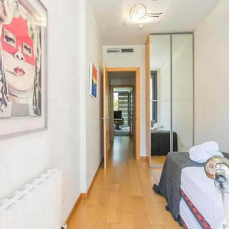 My Space Emirates - Fully Equipped Near The With Shared Pool Apartamento