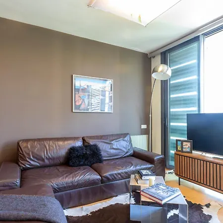 Apartamento My Space Emirates - Fully Equipped Near The With Shared Pool Barcelona
