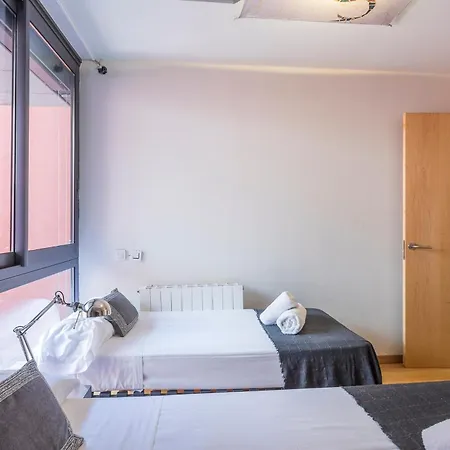 Διαμέρισμα My Space Emirates - Fully Equipped Near The With Shared Pool *